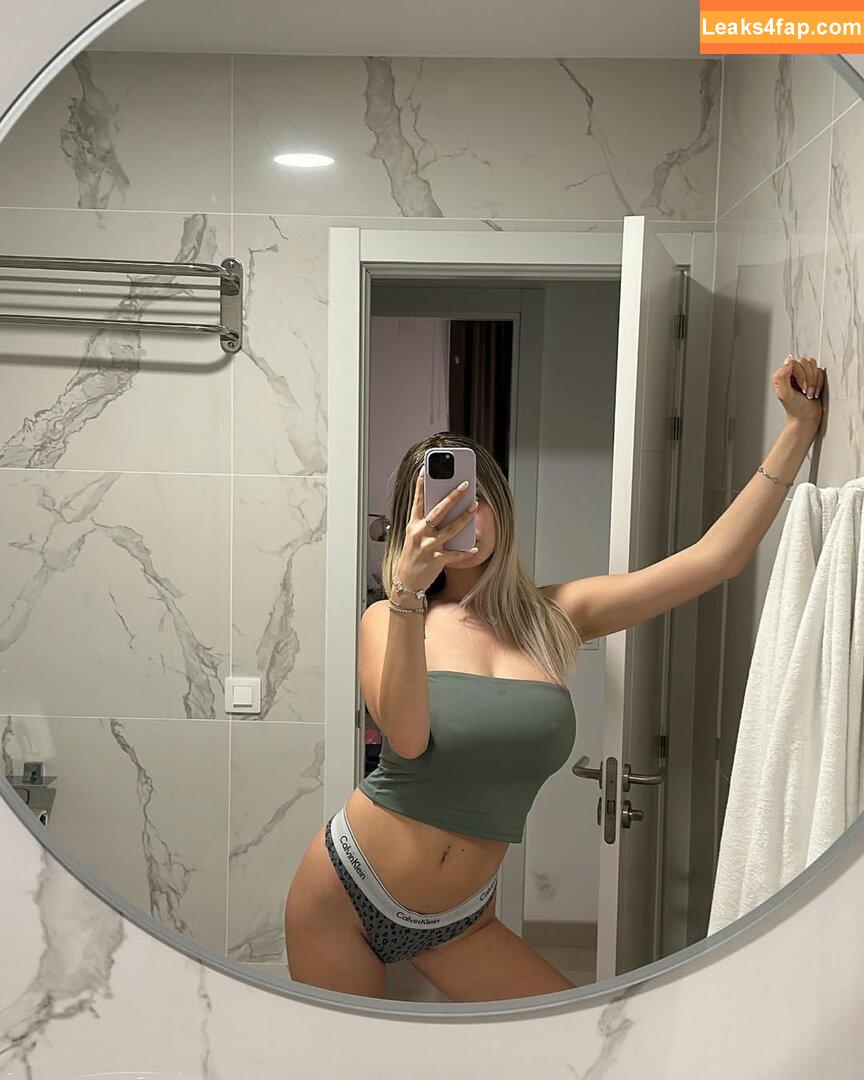 Laurasommaruga / sommarugaalaura leaked photo photo #0044