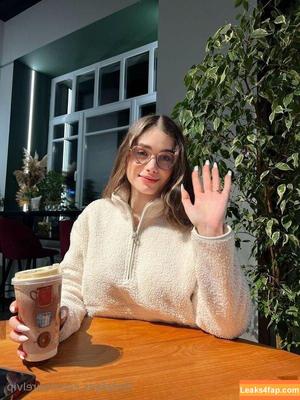 laurelvip photo #0015