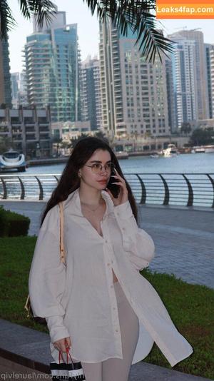 laurelvip photo #0033