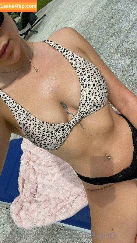 lenii.hiiilton / leni hilton / lenislittleworldtx leaked photo photo #0005
