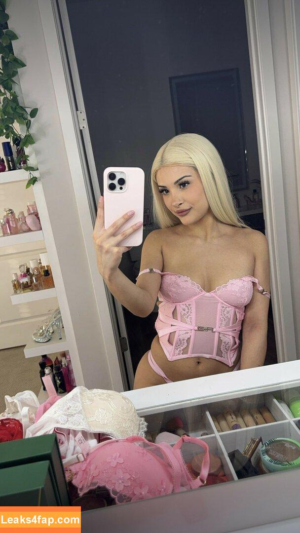 Lillian Delaney / lilliandelaney leaked photo photo #0123