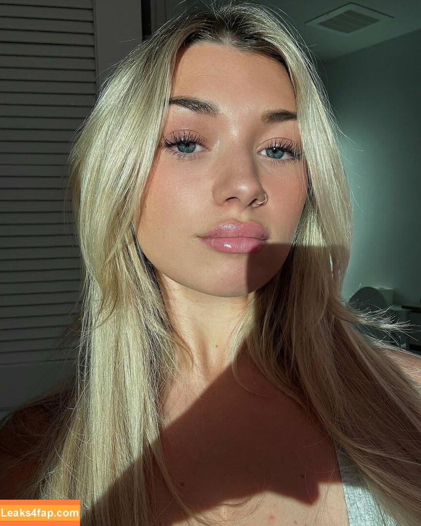 Lily Lynn / xxlilylynnxx / xxsarabrooksxx leaked photo photo #0024
