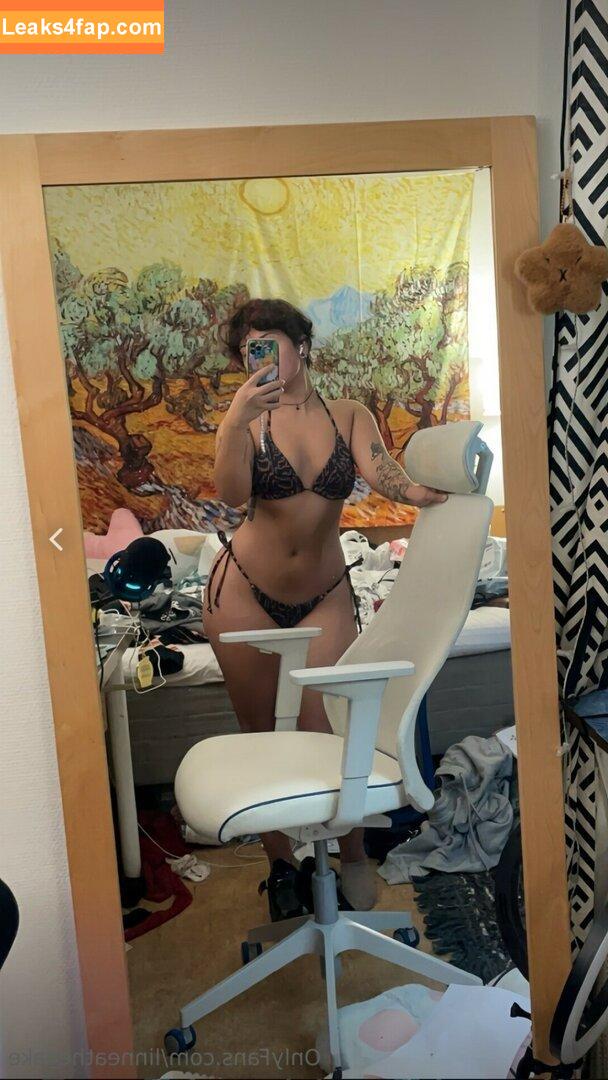linneathecake /  leaked photo photo #0002