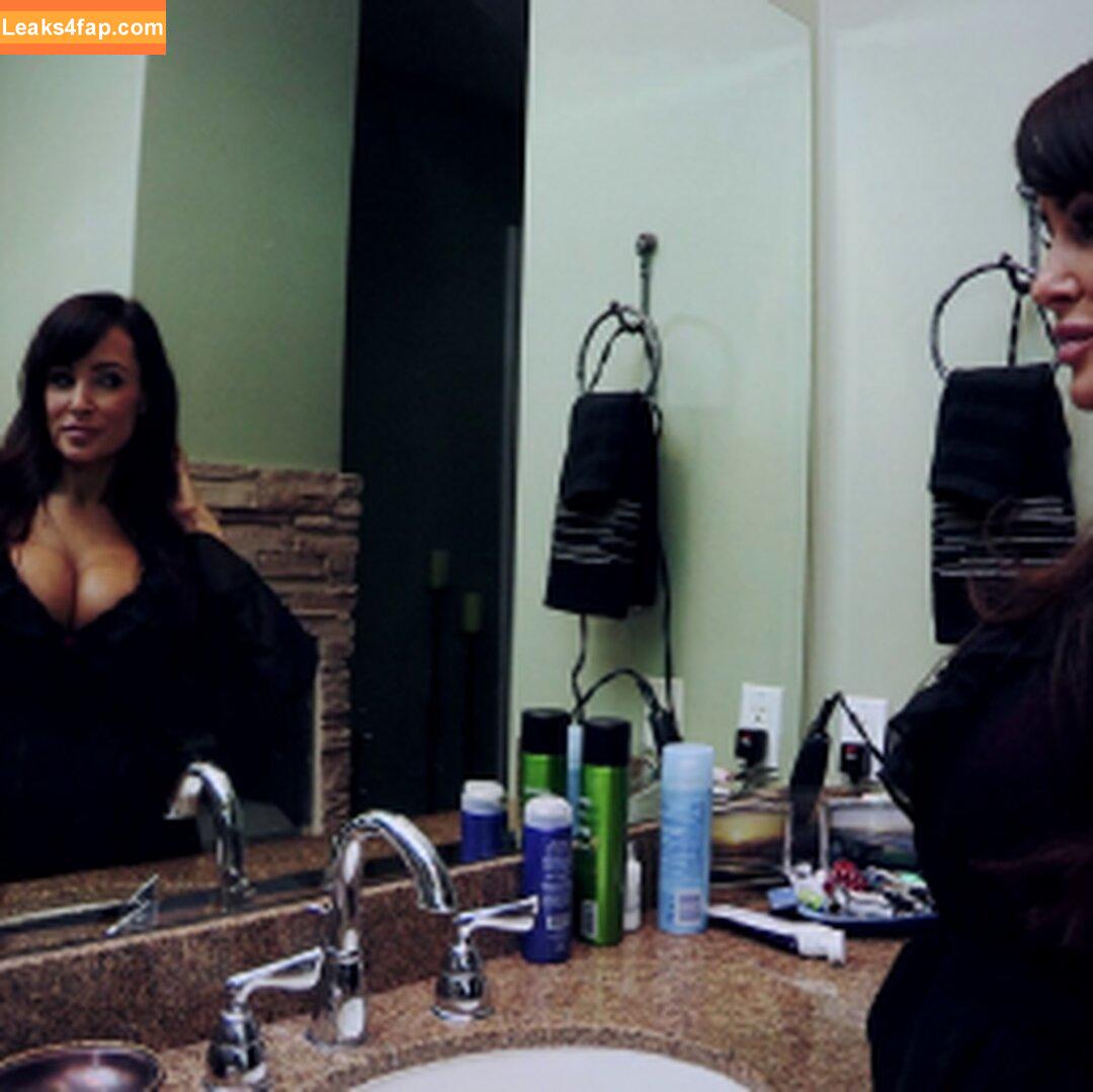 Lisa Ann / Thereallisaann слитое фото фото #0280