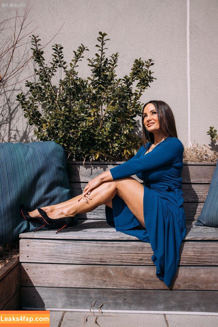 Lisa Ann / Thereallisaann leaked photo photo #0392