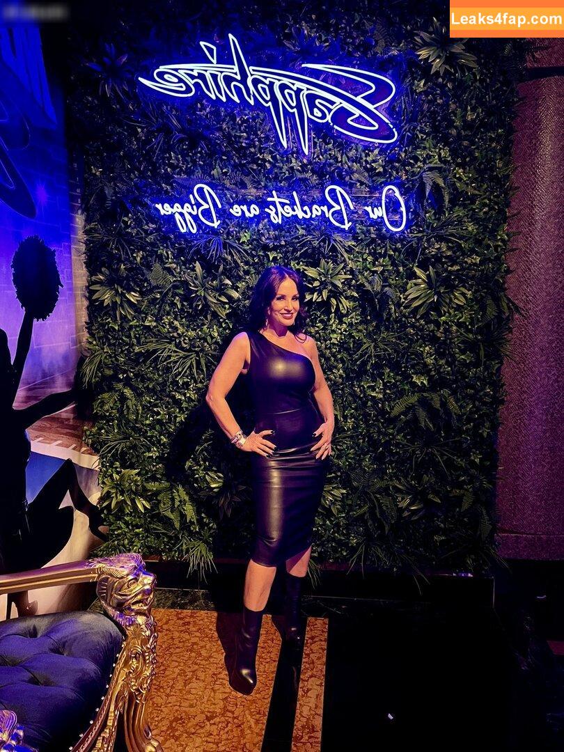 Lisa Ann / Thereallisaann leaked photo photo #0398