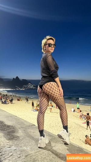 Lorena Comparato photo #0135