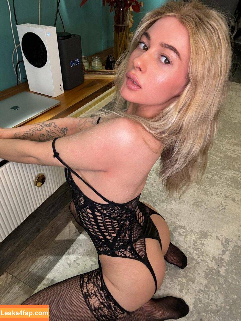 Loyri leaked photo photo #0009