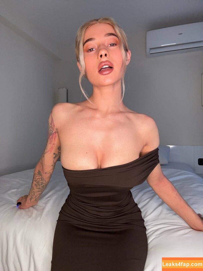Loyri leaked photo photo #0016