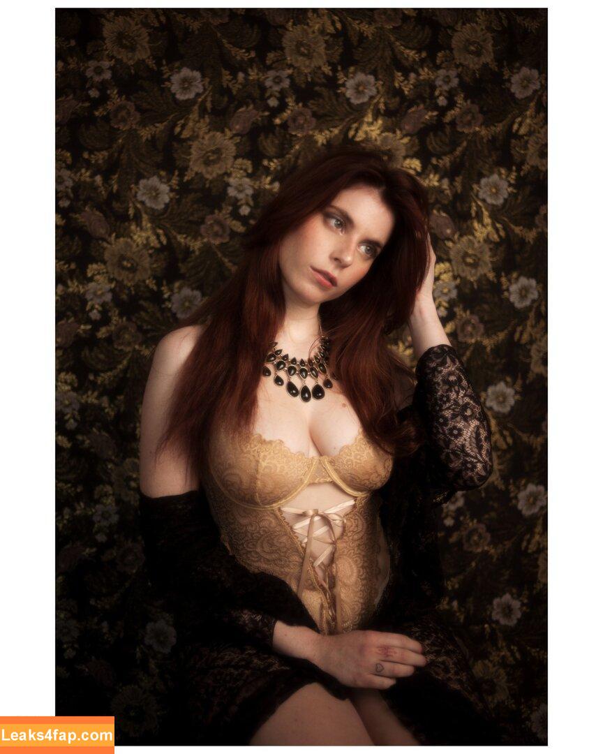 Lucilla Materazzi / Lucilla Jiggly / lucilla.jiggly / lucillajiggly слитое фото фото #0076