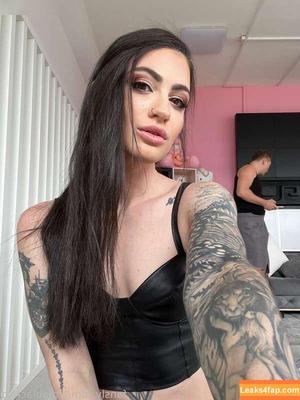 Lydia Black photo #0082