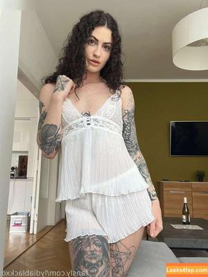 Lydia Black photo #0088