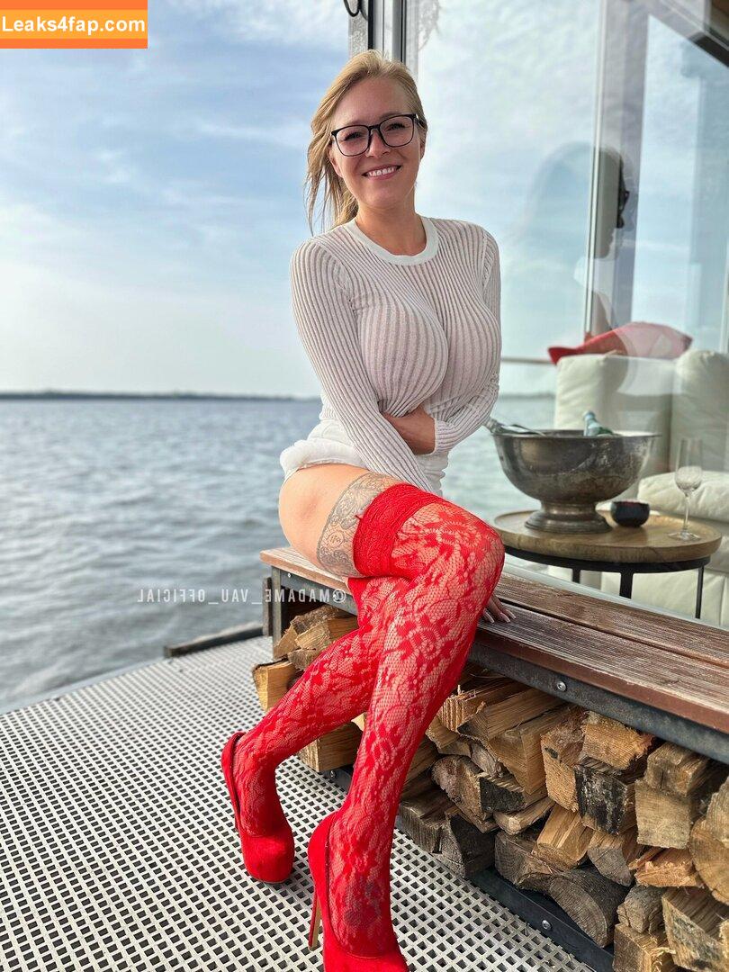 Madamevau /  leaked photo photo #0013