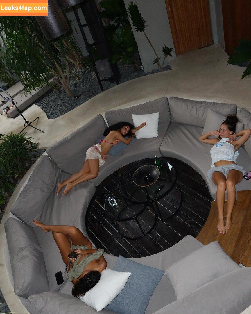 Maddii Sutton / maddii_trinity / maddiitrinity leaked photo photo #0007