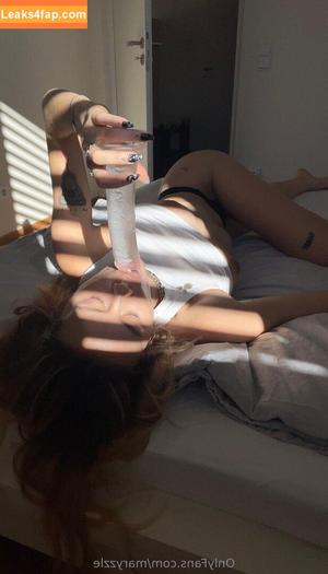 maryzzle photo #0021