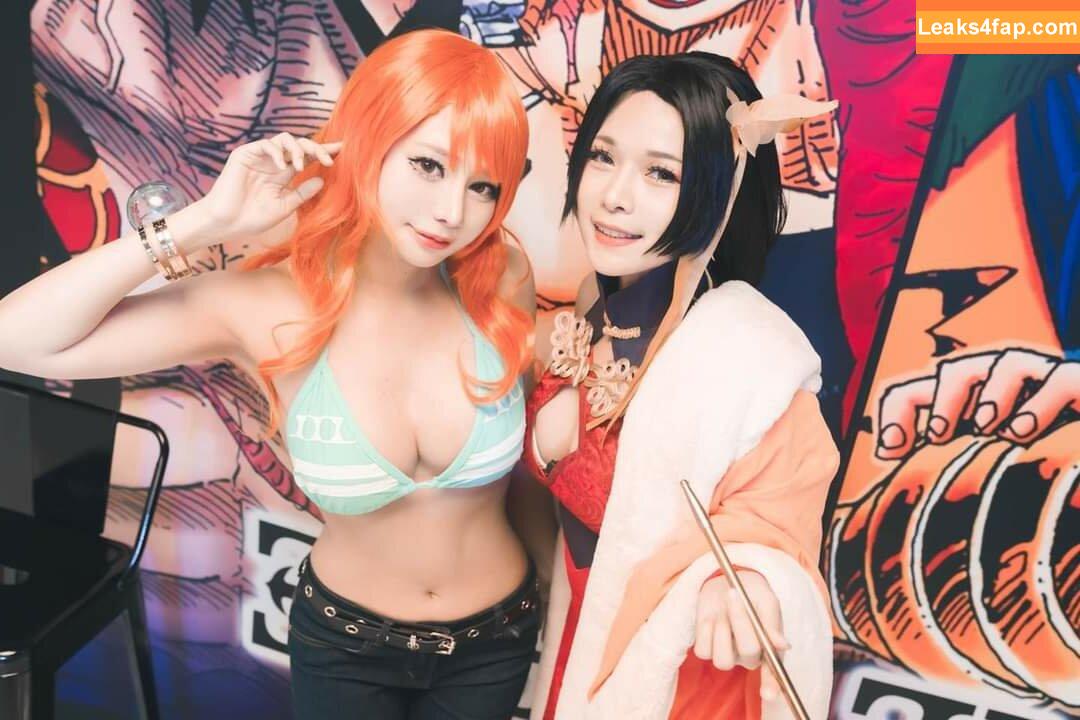 Meenfox / https: / meenfoxy leaked photo photo #0110