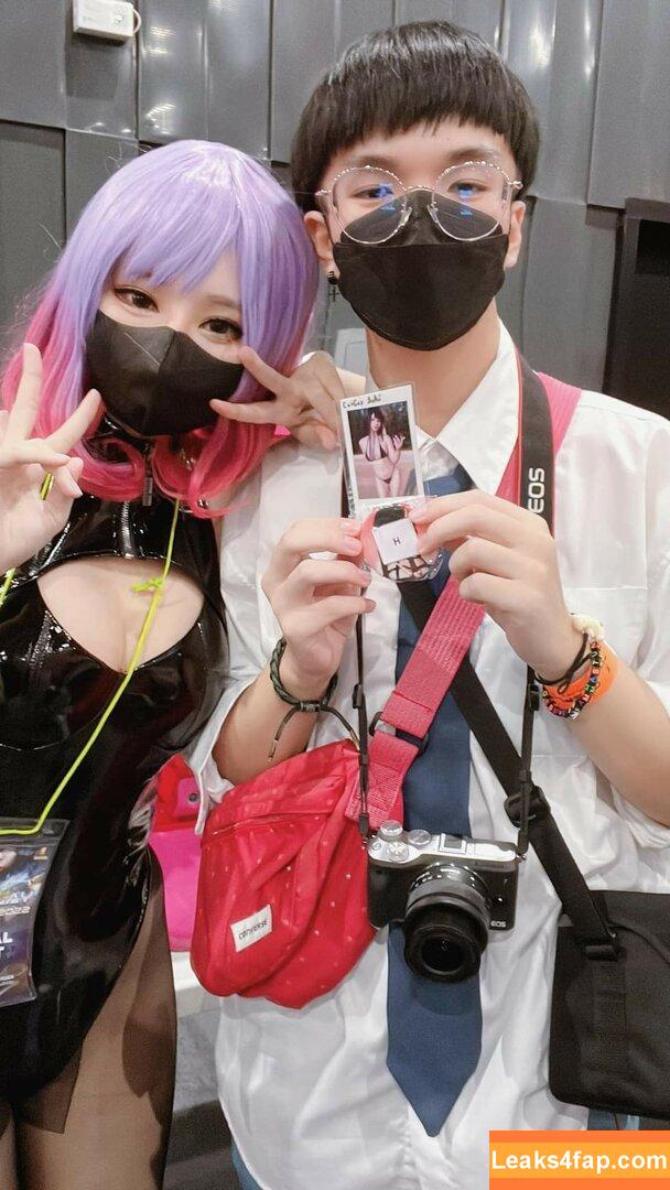 Meenfox / https: / meenfoxy leaked photo photo #0118