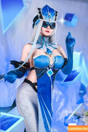 Meenfox photo #0207