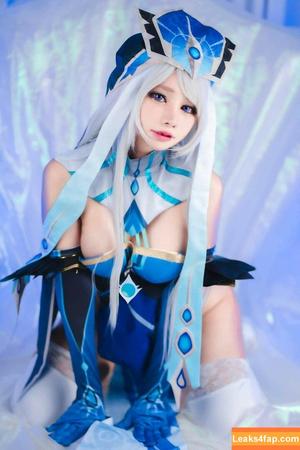 Meenfox photo #0210