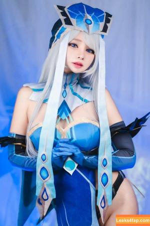 Meenfox photo #0211