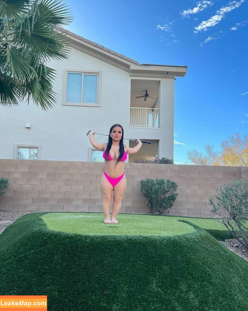 Meg Banks / https: / megbanksxo leaked photo photo #0024