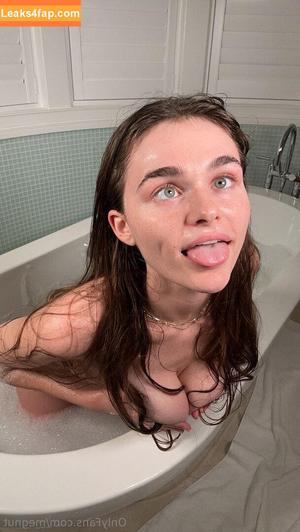 MegNut photo #1032