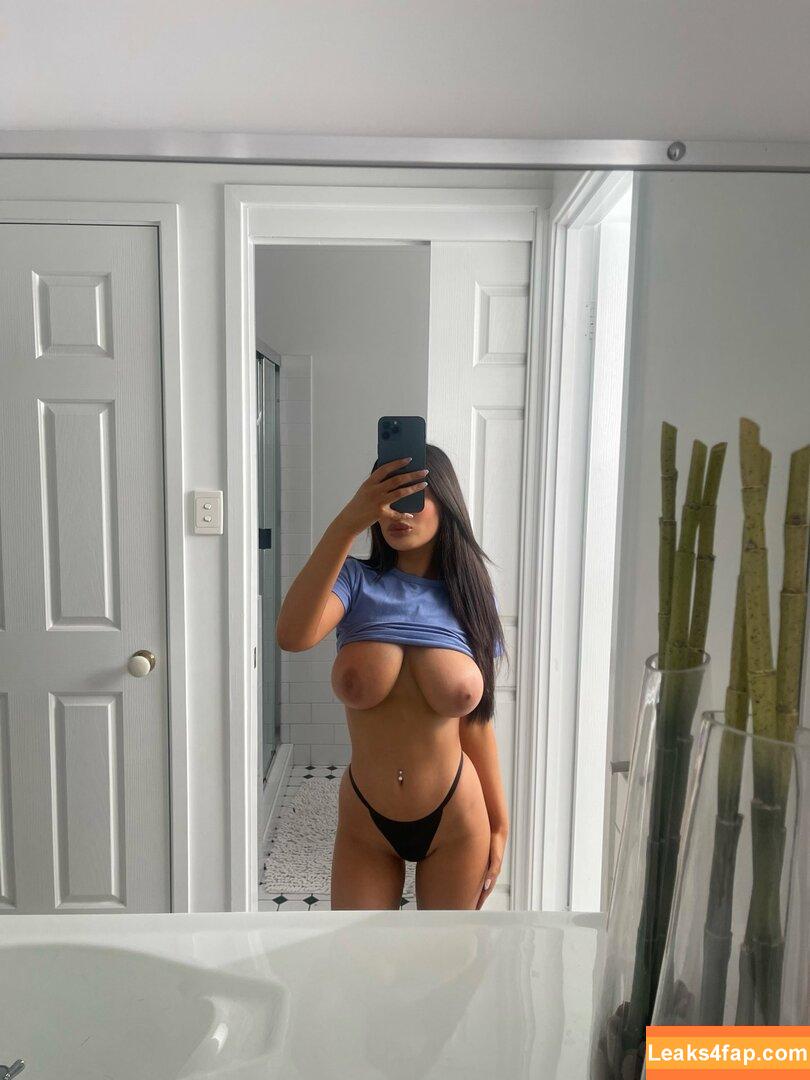 Melissa Stefoulis / Mellstefoulis / melissastefoulis / mstefoulis leaked photo photo #0012