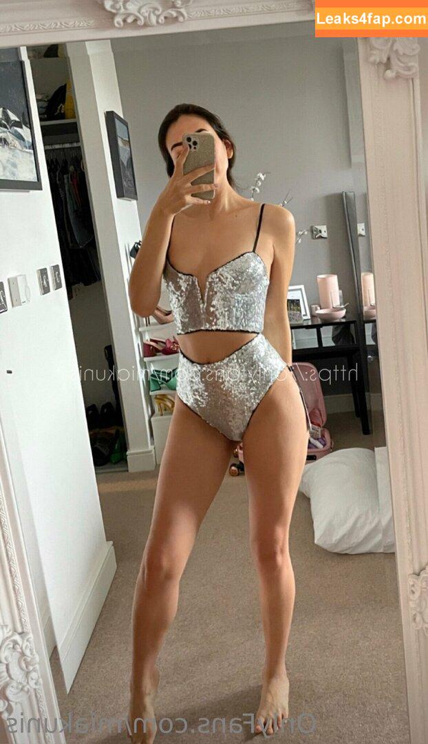 miakunis / kunismilaonline leaked photo photo #0035