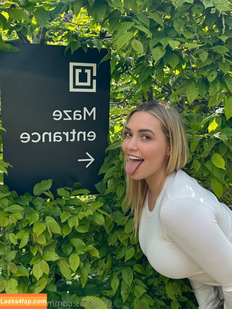miamalkova /  leaked photo photo #0047