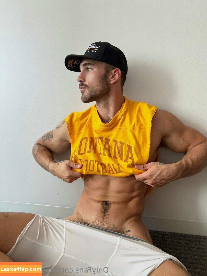 michaelyerger /  leaked photo photo #0004