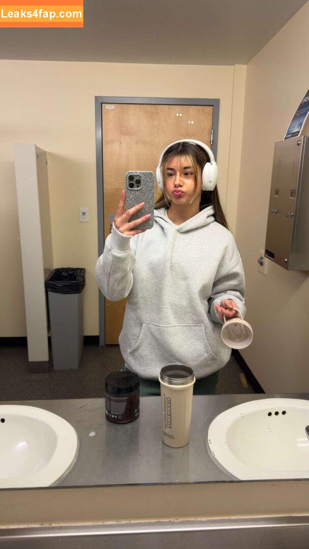 Mikayla Campinos / kira_candy09 / mikaylacampinos leaked photo photo #0744