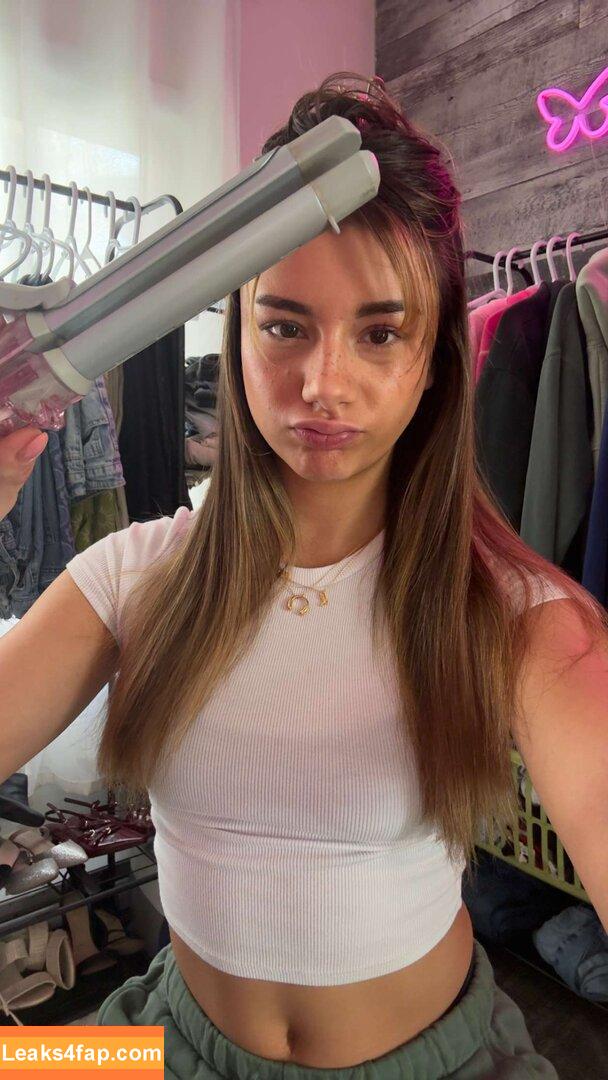 Mikayla Campinos / kira_candy09 / mikaylacampinos leaked photo photo #0767