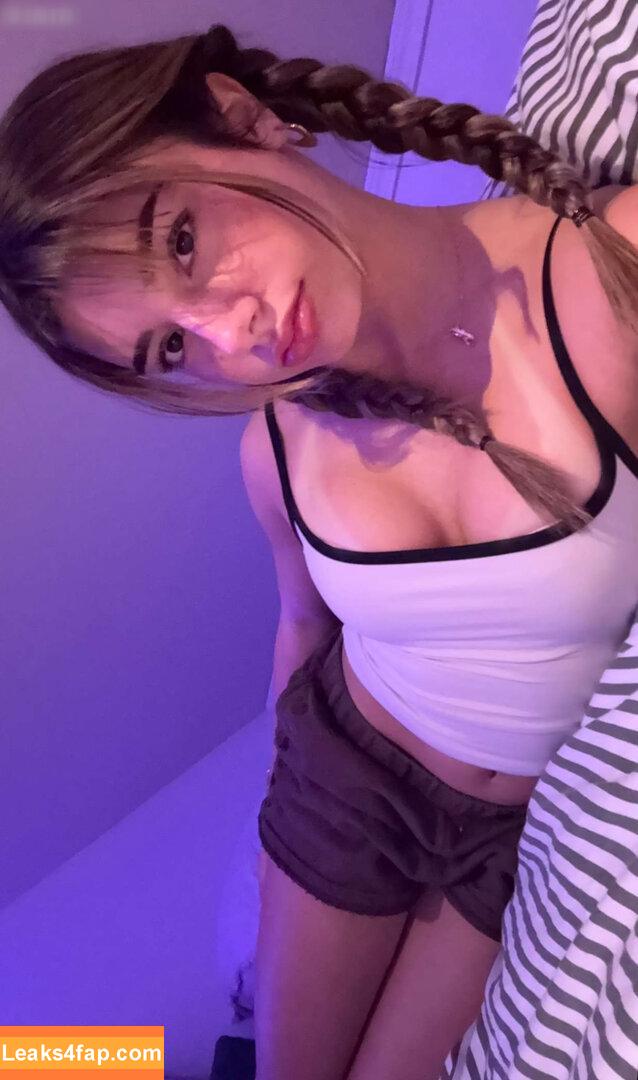Mikayla Campinos / kira_candy09 / mikaylacampinos leaked photo photo #0858