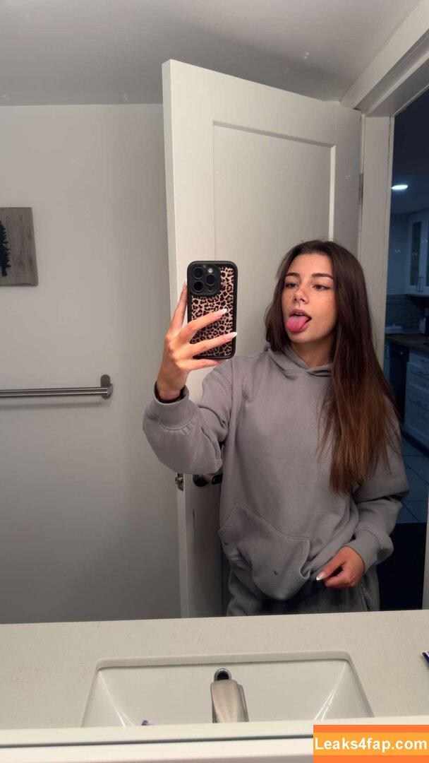 Mikayla Campinos / kira_candy09 / mikaylacampinos leaked photo photo #0866