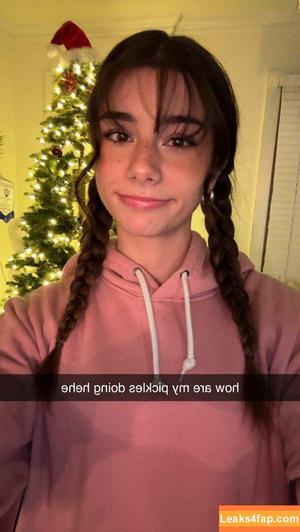Mikayla Campinos photo #0404
