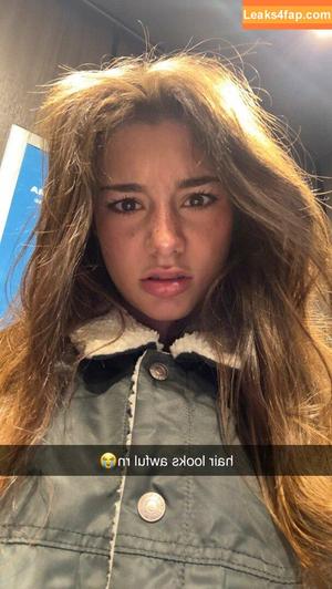 Mikayla Campinos photo #0496