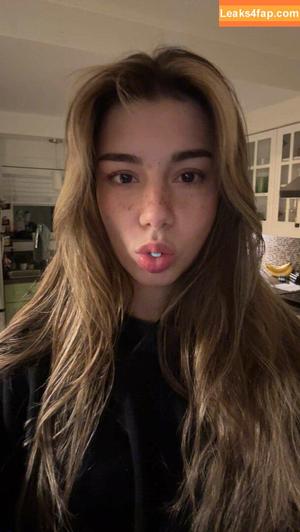 Mikayla Campinos photo #0510