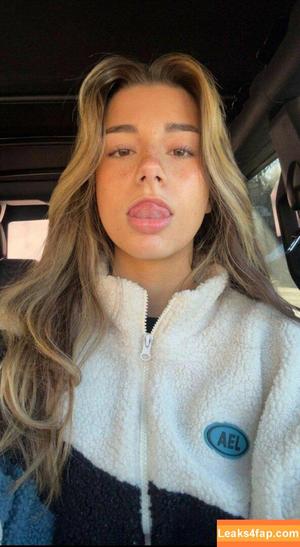 Mikayla Campinos photo #0564