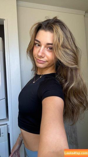 Mikayla Campinos photo #0582