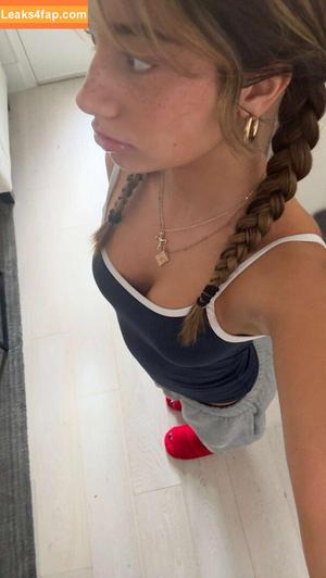 Mikayla Campinos photo #0646