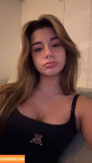 Mikayla Campinos photo #0702