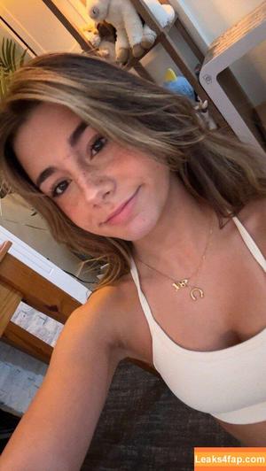 Mikayla Campinos photo #0735