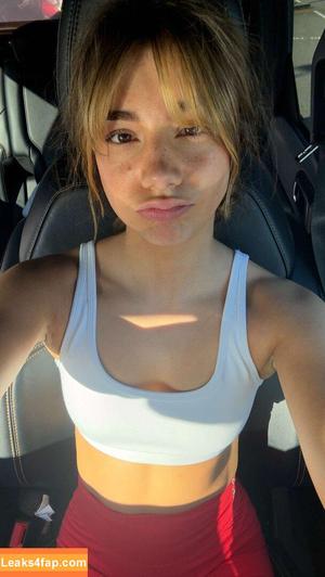 Mikayla Campinos photo #0808