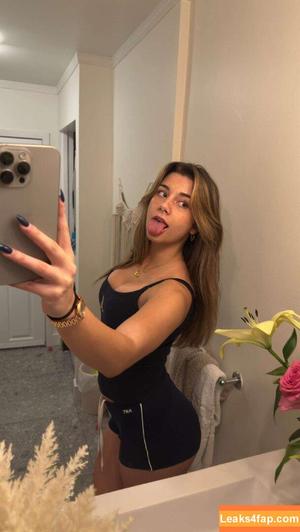 Mikayla Campinos photo #0837