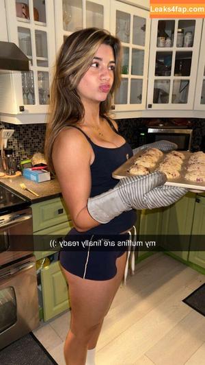 Mikayla Campinos photo #0838