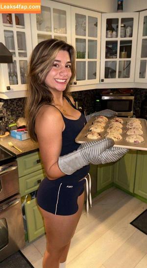 Mikayla Campinos photo #0851