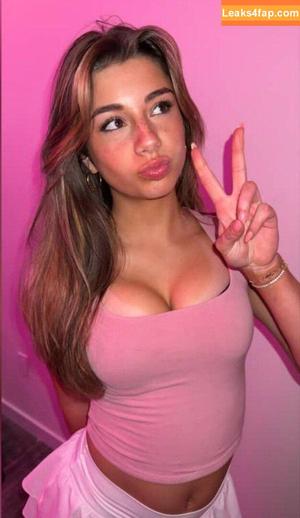 Mikayla Campinos photo #0852