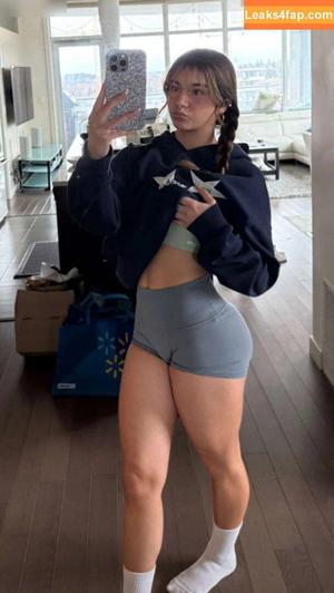 Mikayla Campinos photo #0856