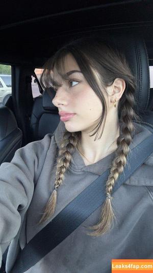 Mikayla Campinos photo #0863