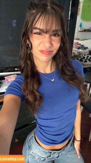 Mikayla Campinos photo #0865